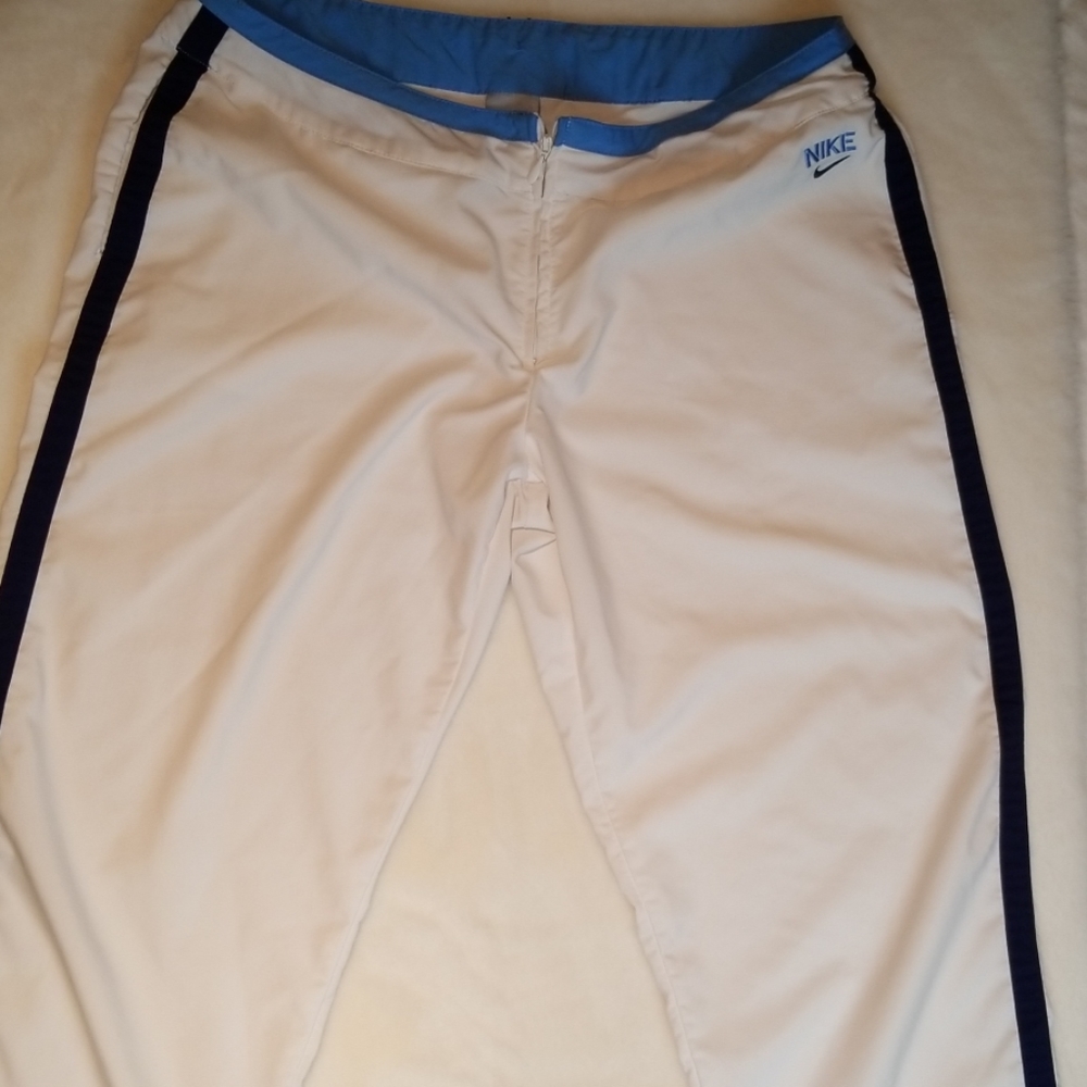 Nike Active lightweight pants Sz. L